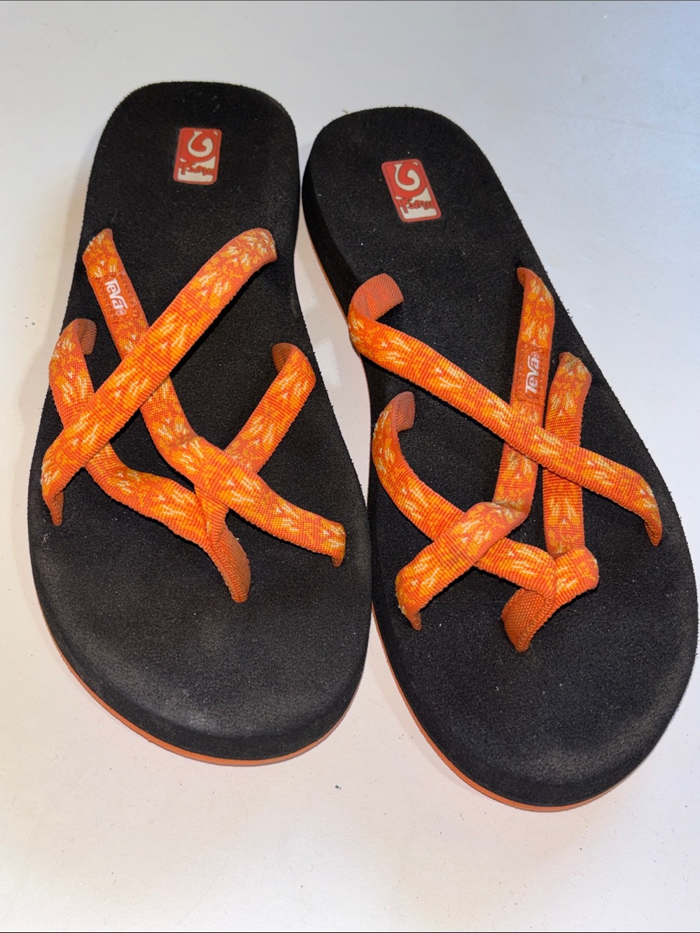 Teva Women's Olowahu Flip-Flops Size 9 Orange Teva Flip Flops